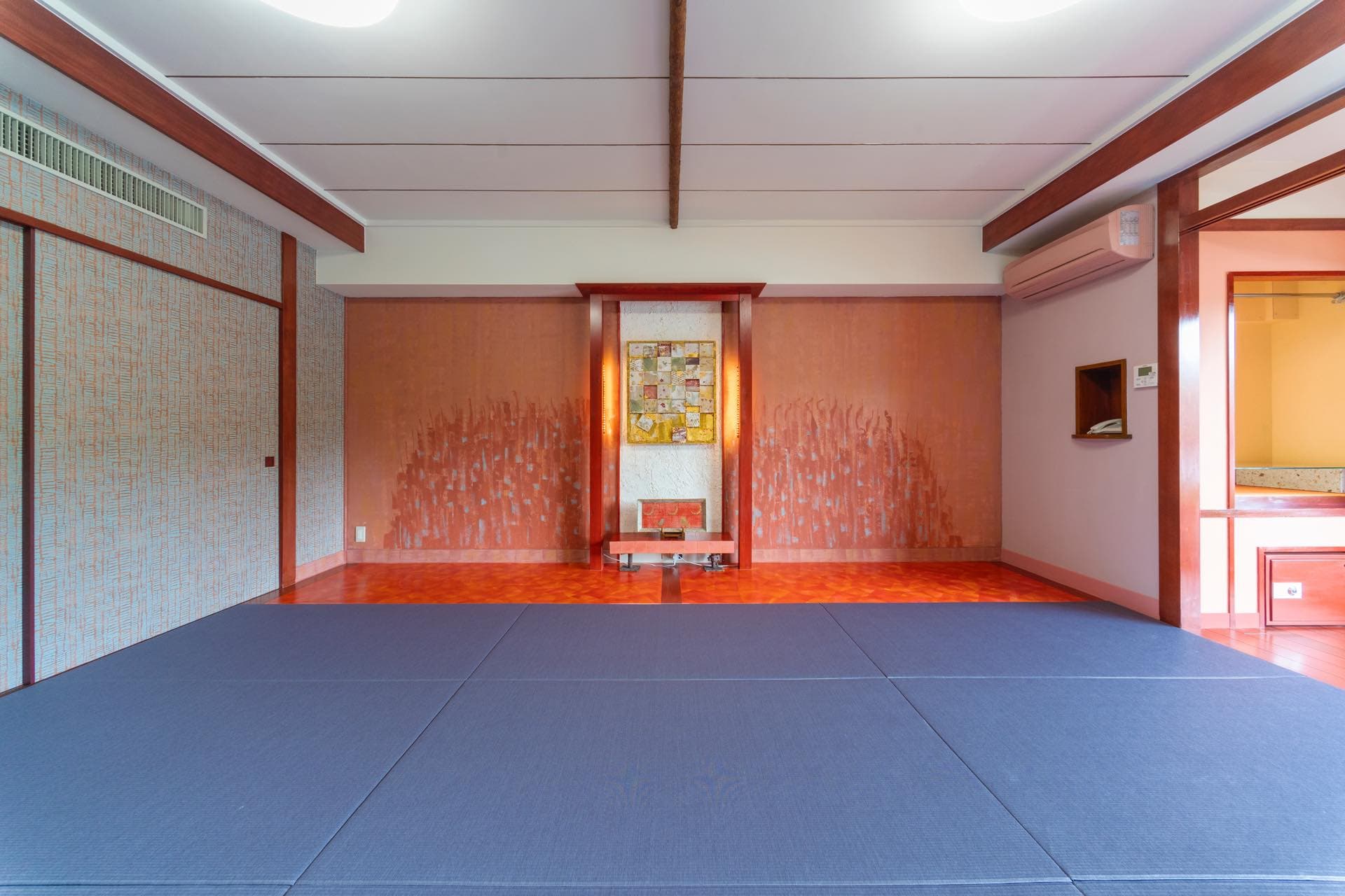 Artistic Room